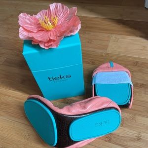 Tieks Peach Poppy